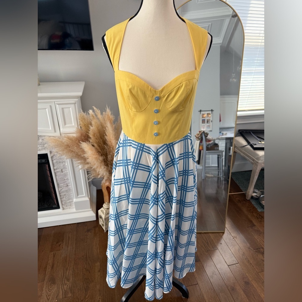 Modcloth Adorabel Yellow and Blue Dress size small /8